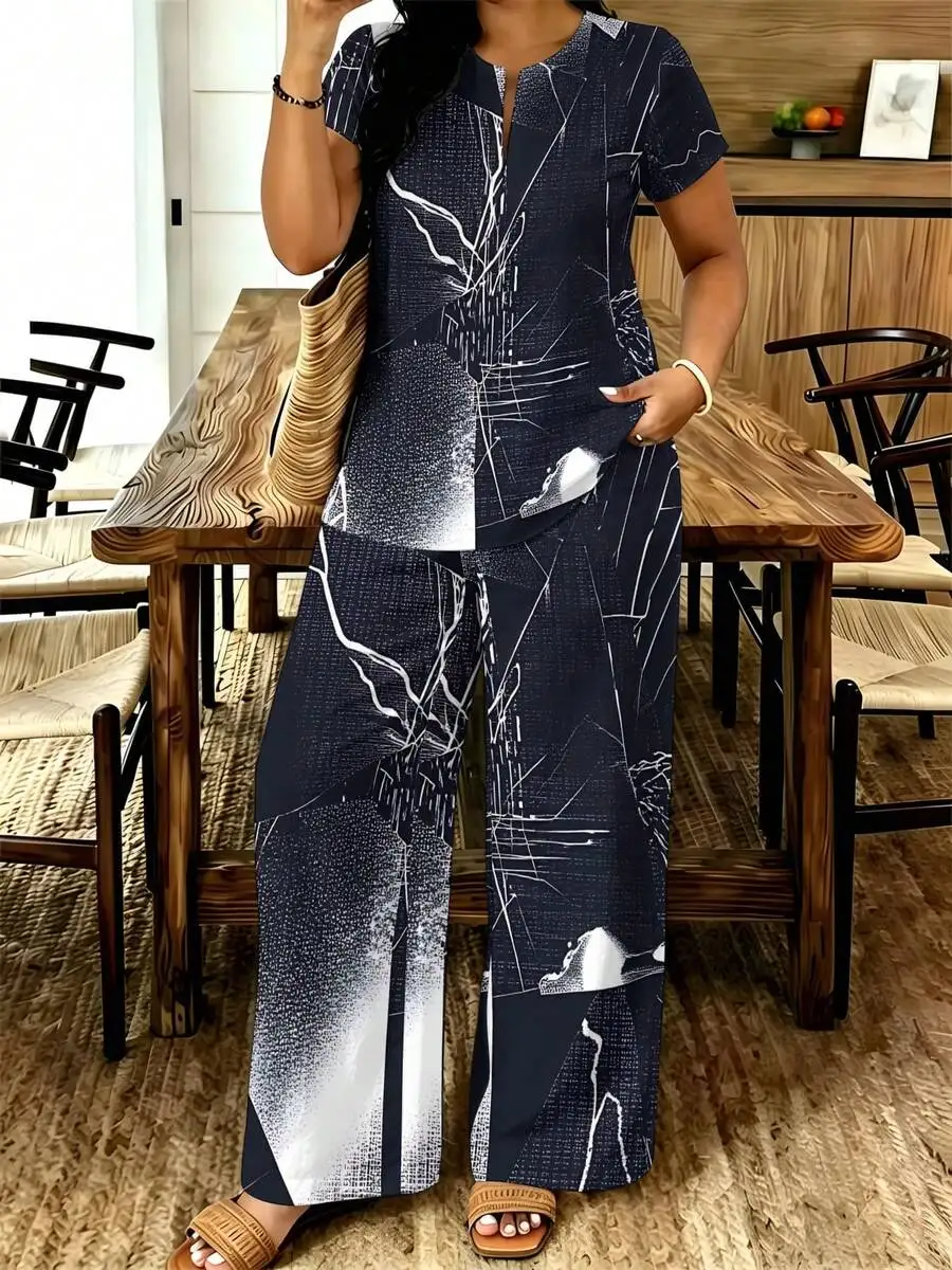 

Abstract Geometric V-Neck Short Sleeve Top And Wide Leg Pants Set For Women Casual Plus Size