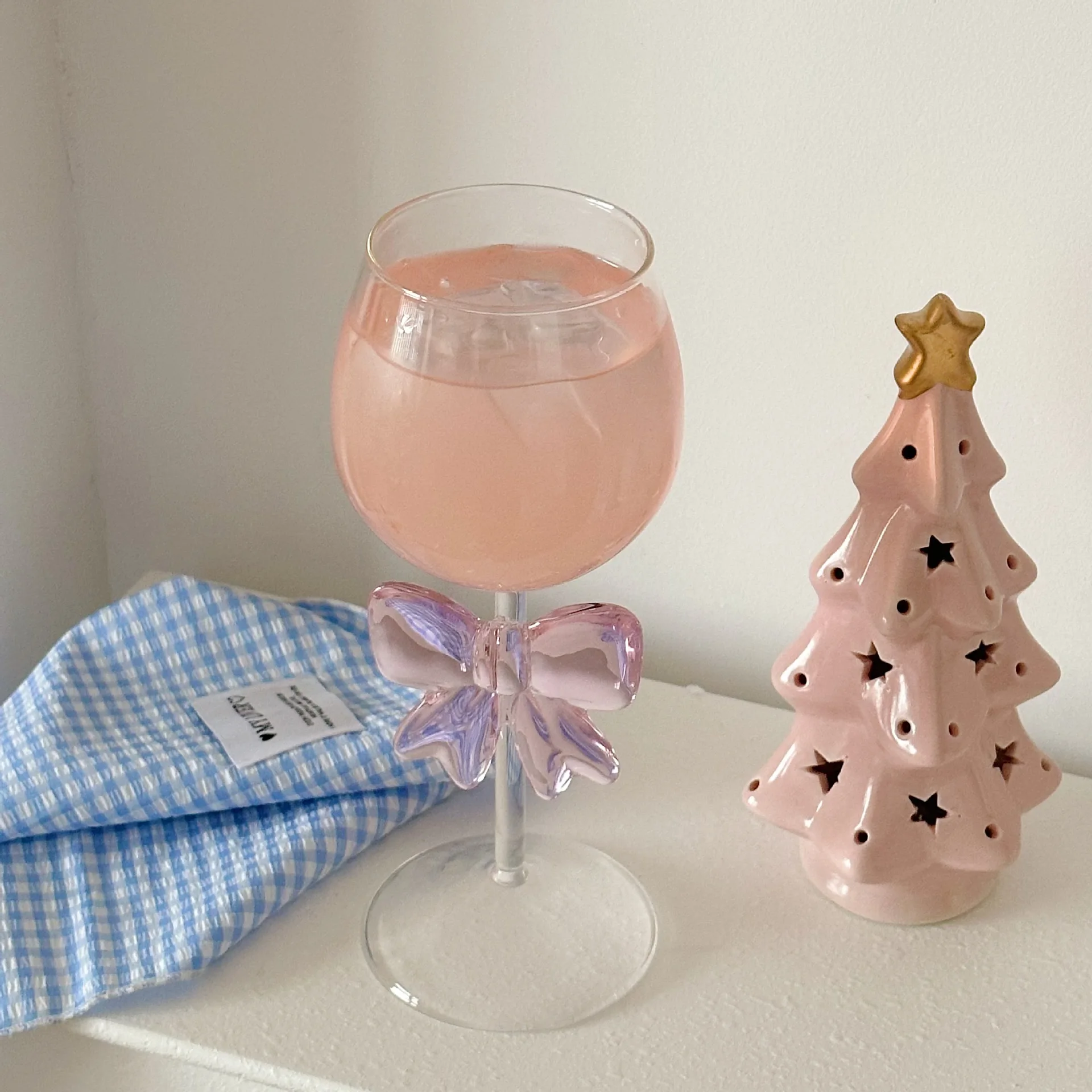 

1 Piece 360ml 12oz Elegant Solid Color Large Pink Bow Decorated Transparent Red Wine Glasses Goblet White Wine Glass Cup