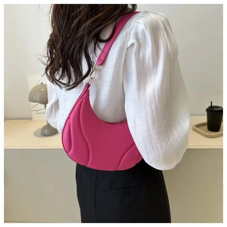 High Quality Leather Shoulder Bags For Women Simple Crossbody Handbag Retro Solid Color Saddle Bag Ladies Bolsas Para Mujeres