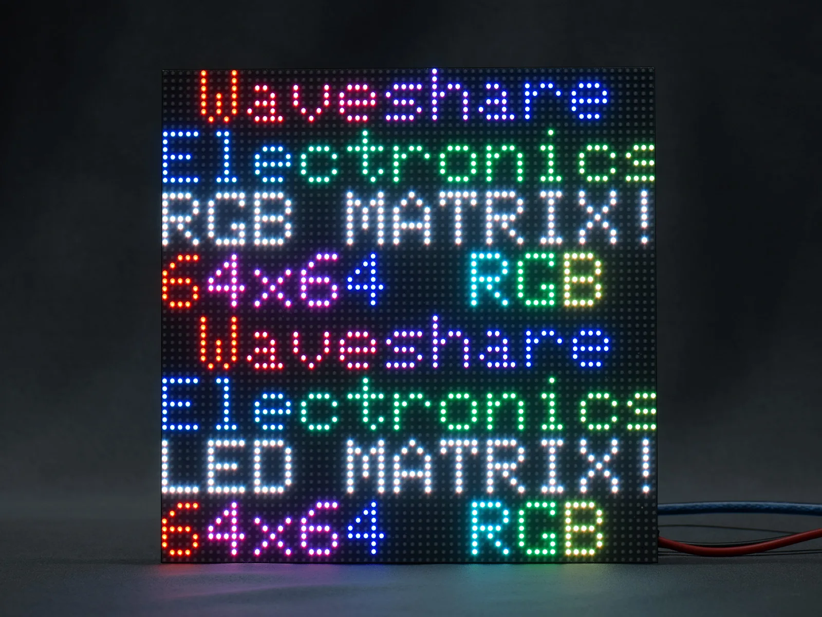 

Полноцветная фотоматричная панель Waveshare RGB, шаг 3 мм, 64 × 64 пикселей, регулируемая яркость для Raspberry Pi, Arduino и т. д.