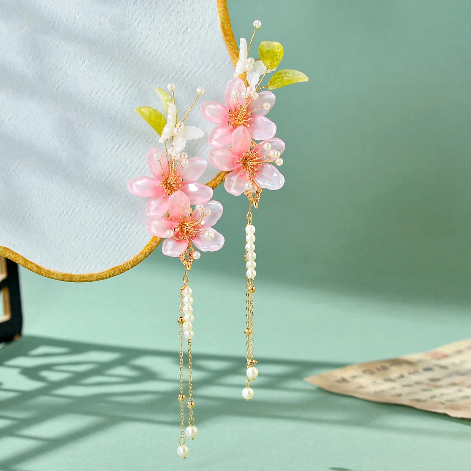 Hair Clips Resin Pink Flower Tassel Hair Jewelry Decorative Side Clips for Women Girls Traditional Buyao Style Accessories