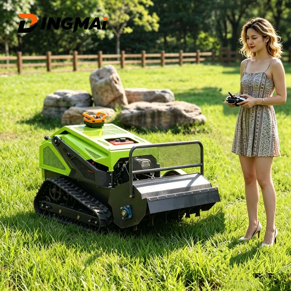 Customized 13HP RC Tracked Brush Cutter 1000m Remote Range For Brewery Beer Garden Distillery Courtyard Lawn Care Work