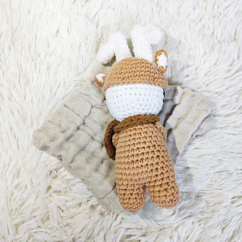 Handmade crochet sika deer plush toy infant comfort doll matched with soft security cloth