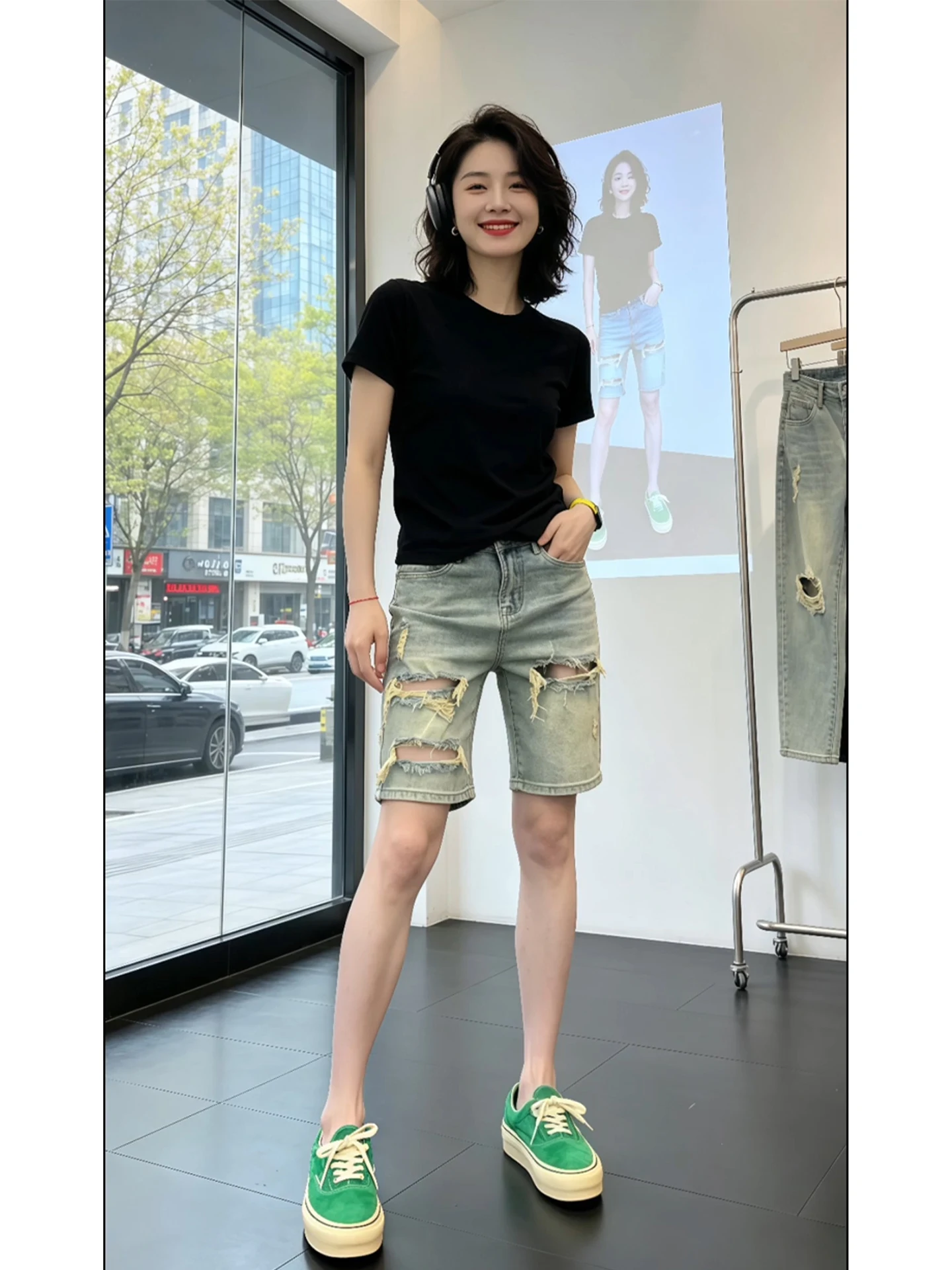 American Retro Washed out Distressed Denim Shorts Men's Summer Straight Leg Pants Design Sense Five-Point Pants