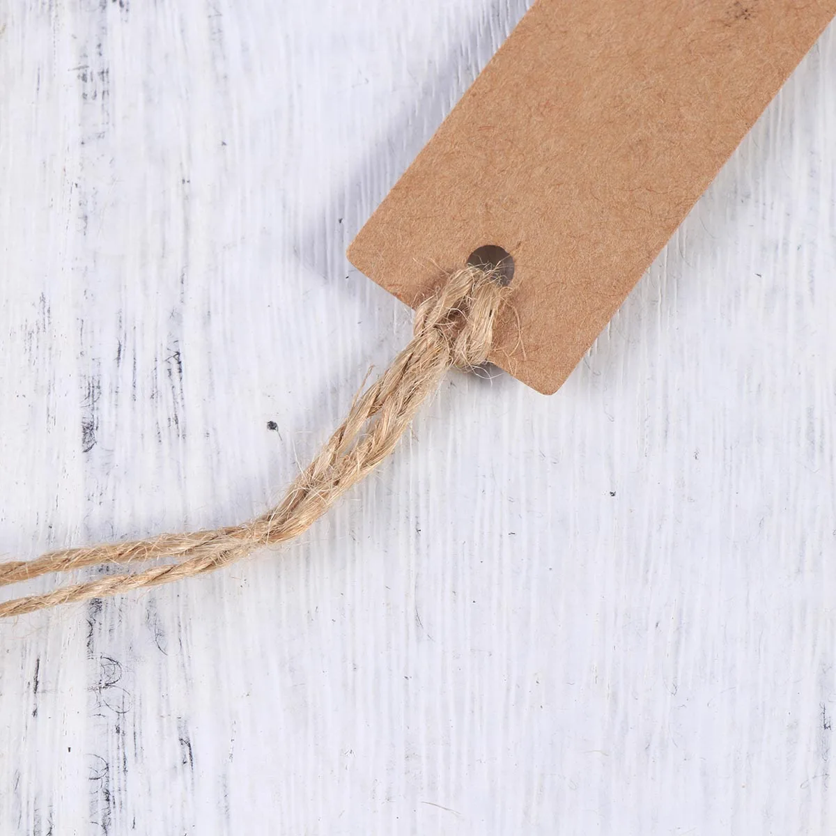 

50pcs Handmade Kraft Paper Tags for Favors Valentine Party Gift Wedding Rectangle Favor Tags with String Pre punched Hole