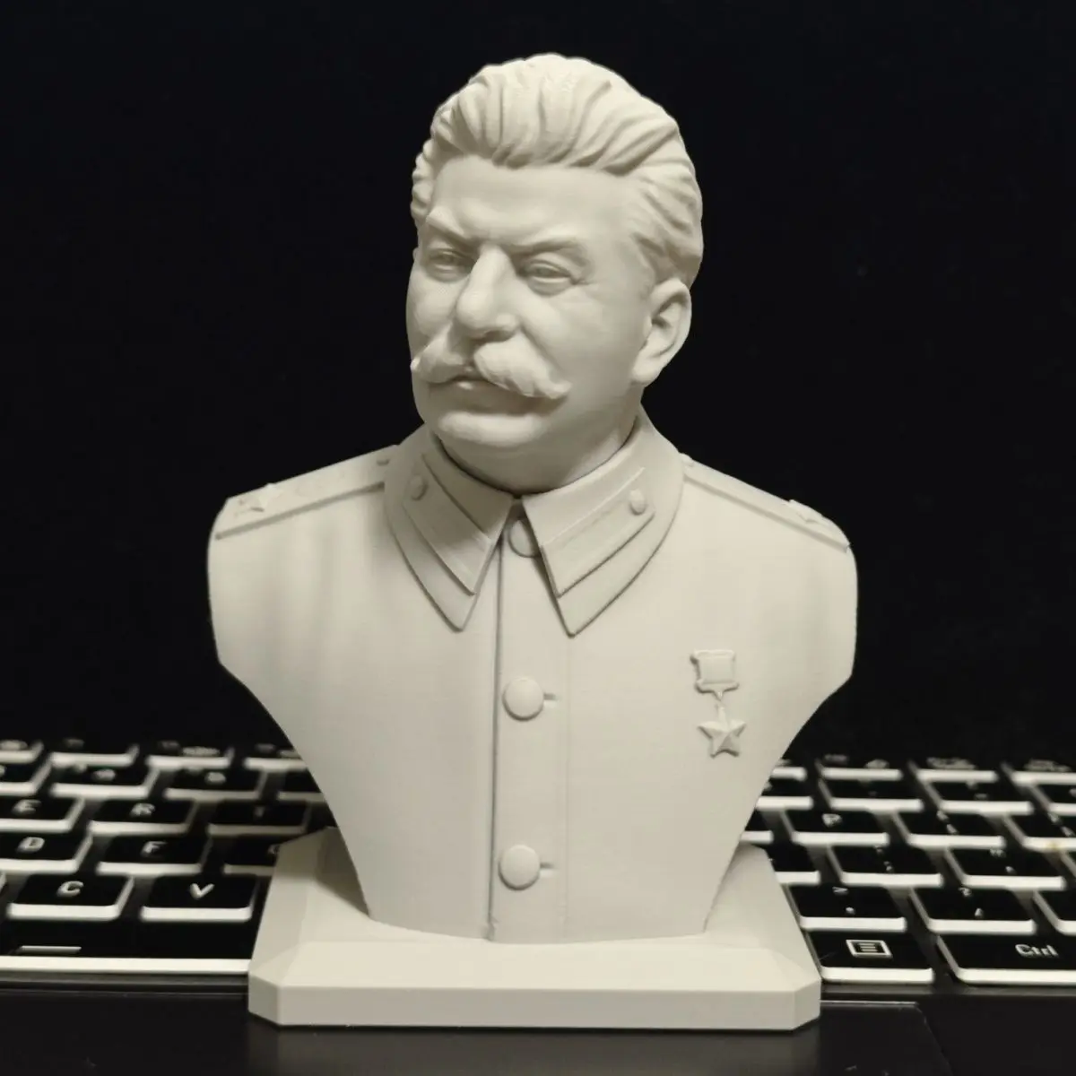 1/6 Stalin Soviet Union Bust Model Figurine 3D Printed DIY Coloring Painting Decoration Crafts Resin Figurine Model Gifts