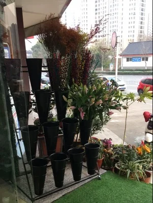 Large Florist Multi-layer Removable Flower Shop Shelf Wrought Iron Flower Shelf Shop Bucket