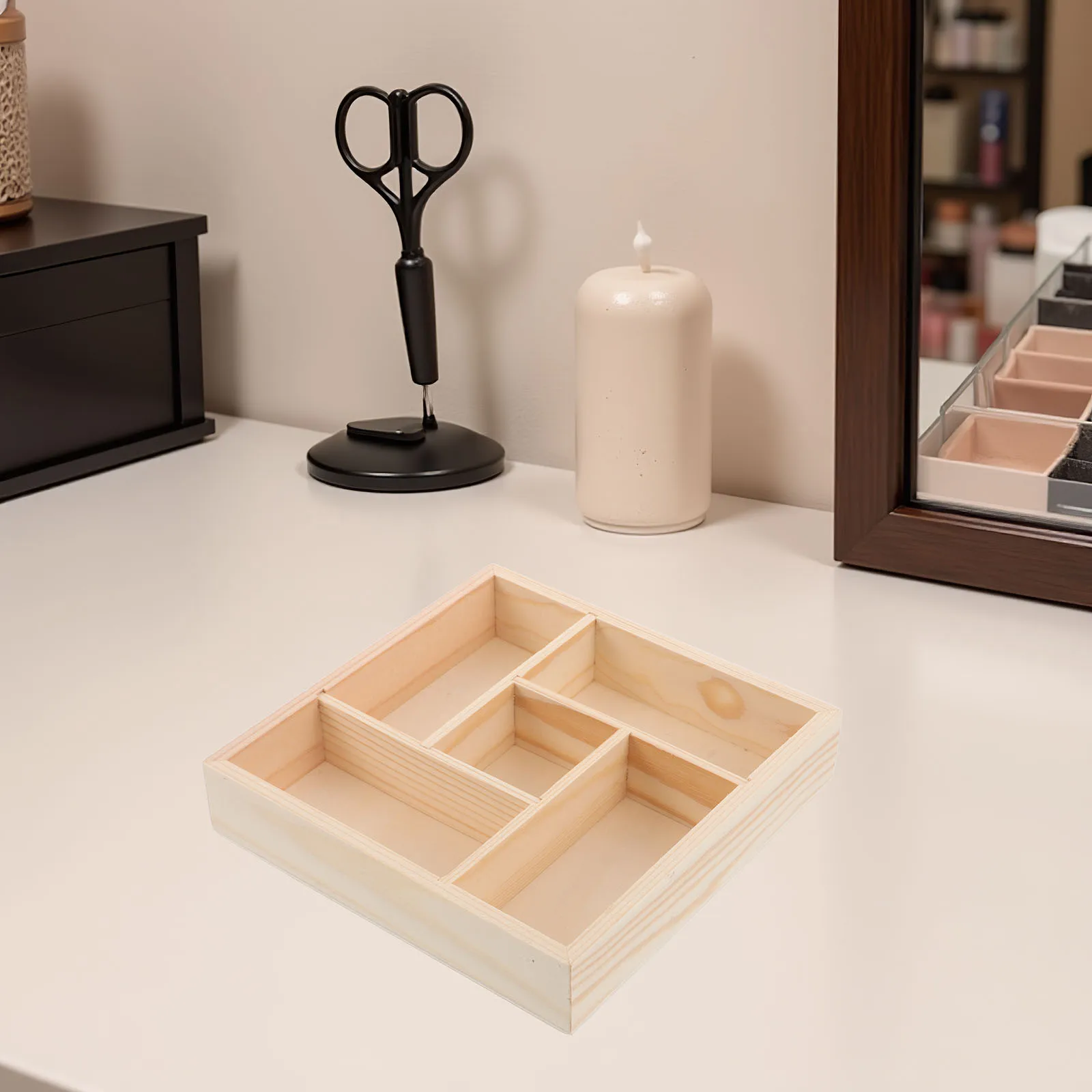 

Wood Jewelry Organizer Case Sectioned Wooden Sorting Tray for Ring Earrings Holder Daily Use Jewelry Storage Solution Grid