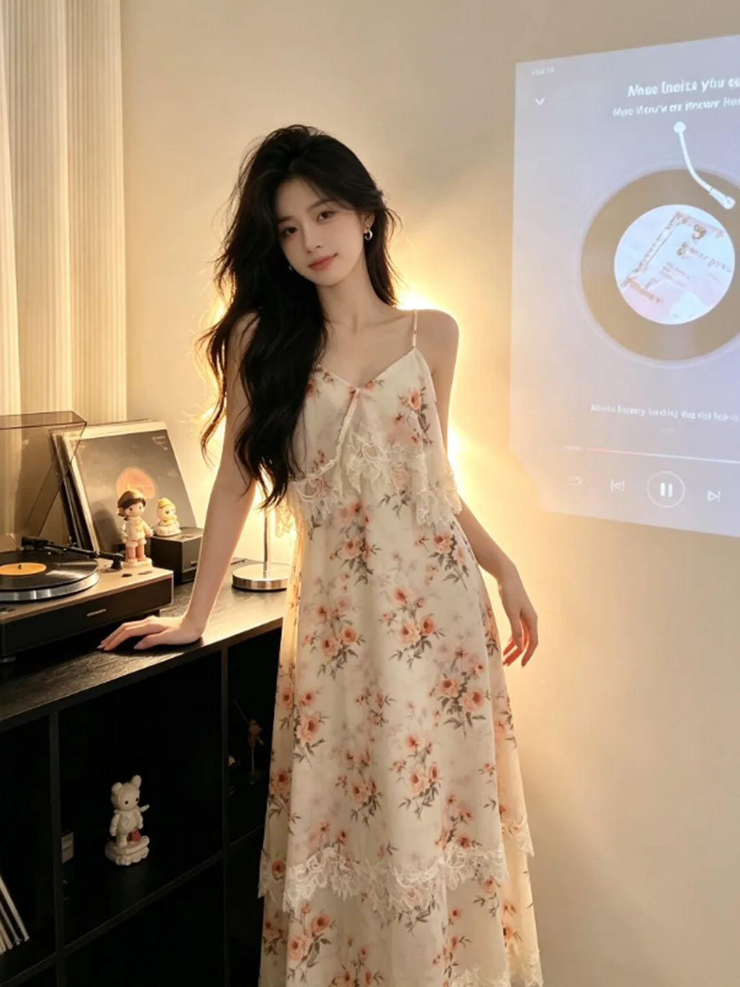 

Retro Style Unique Beautiful Floral Print V-Neck Strap Dress Elegant Summer Beach Long Dress for Women Elegant And Stylish