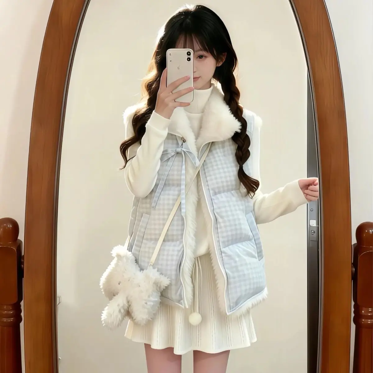 Kimutomo 2026 Winter New Japanese Gentle Sweet Reversible Sleeveless Cotton Vest Women Layering Furry Cardigan Waistcoat