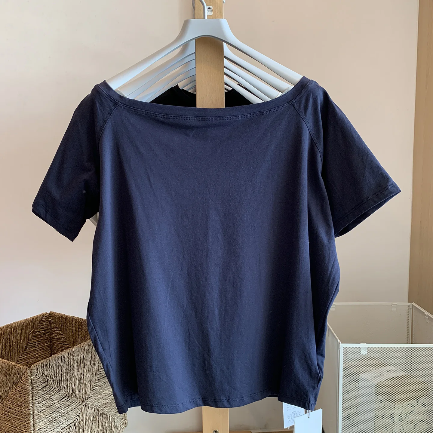 Women's Loose Short Sleeve T-Shirt Shoulder Bared Pure Color Summer High-End Feel Base Layer Inner Wear Top Commute Style