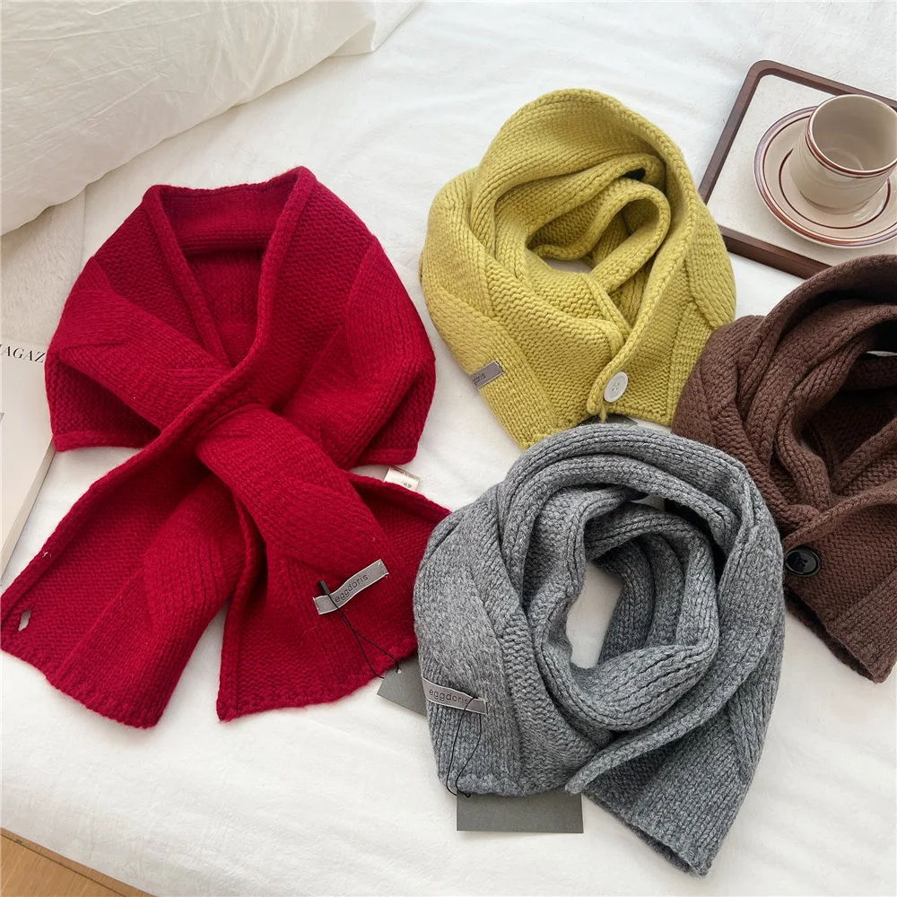 

Solid Color Cross-Over Collar Short Scarf - Winter Knitted Wool Neck Warmer, Versatile Decorative Accessory