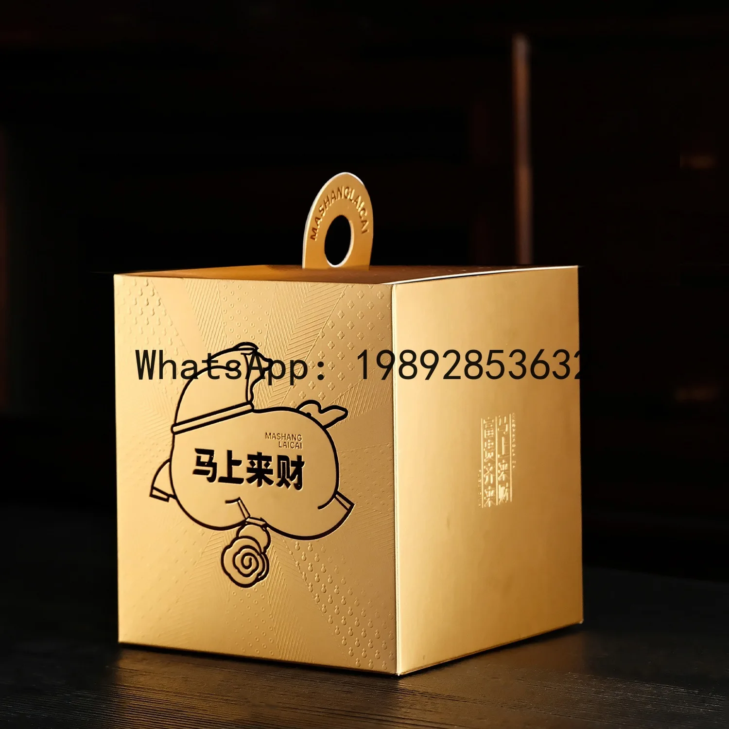 

Подарочный набор PYJ Laicai: китайская аромалампа-ночник с дизайнерским подходом, украшение к Году Лошади