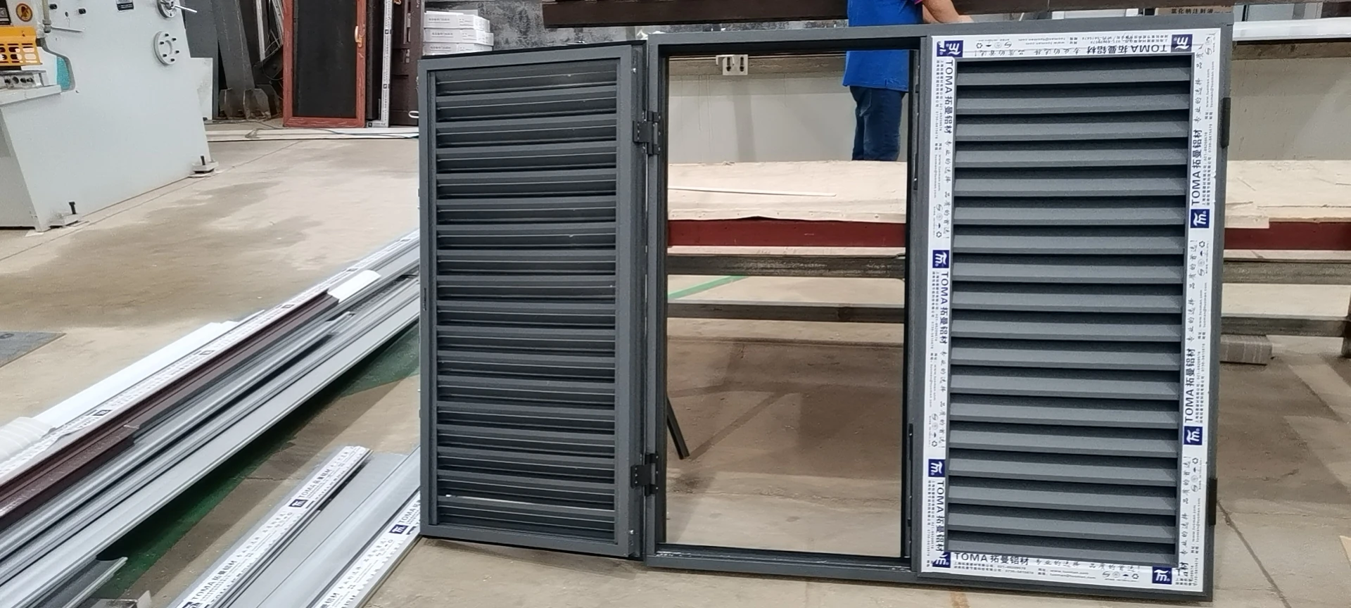 AS2047 توماس مصاريع نافذة الأبواب الألومنيوم مصاريع نافذة بابية مصاريع الألومنيوم #3