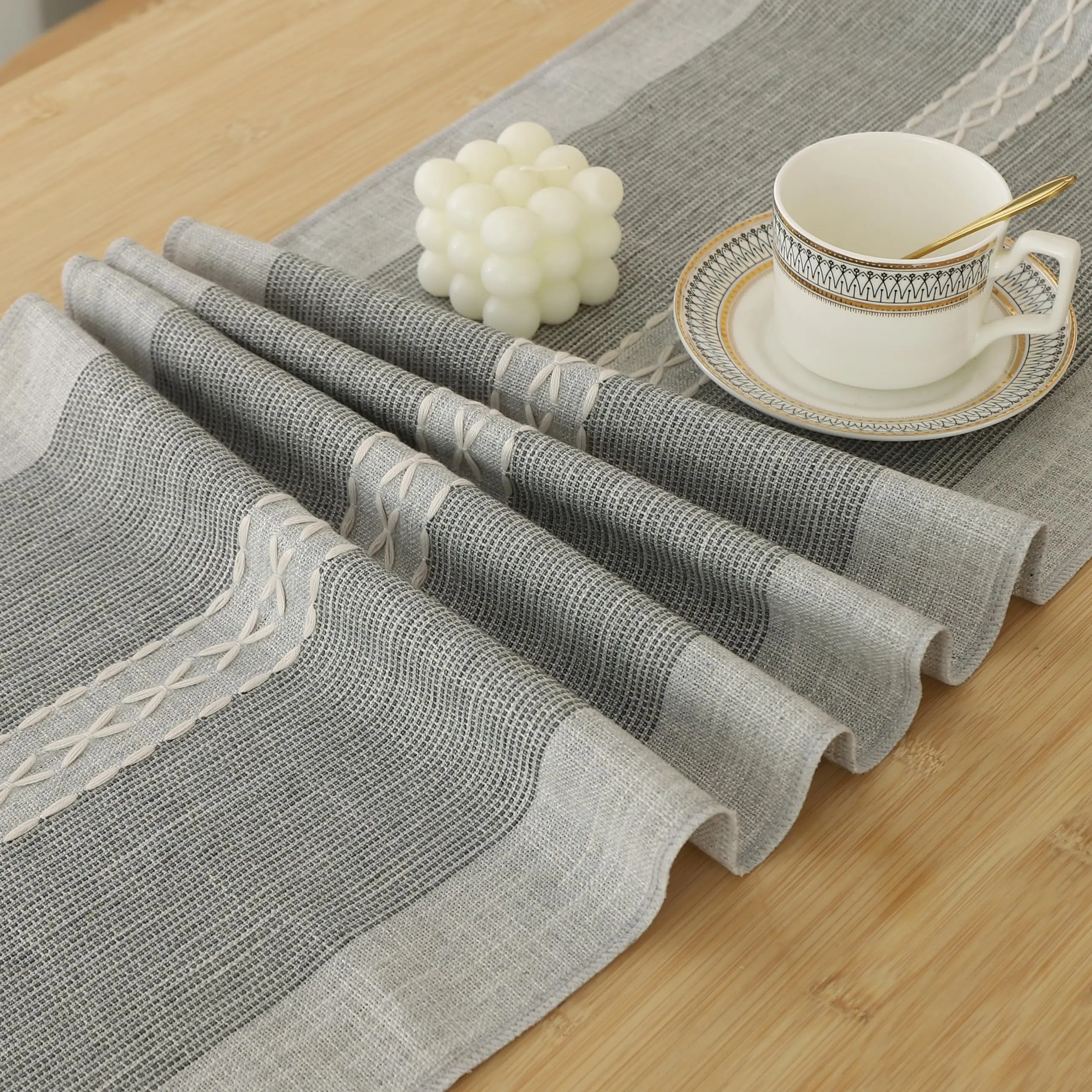 

Braided Stripe Table Runner, Rustic Linen Coffee Table Runner, Christmas Farmhouse Style, Handmade, Party and Dining Decor