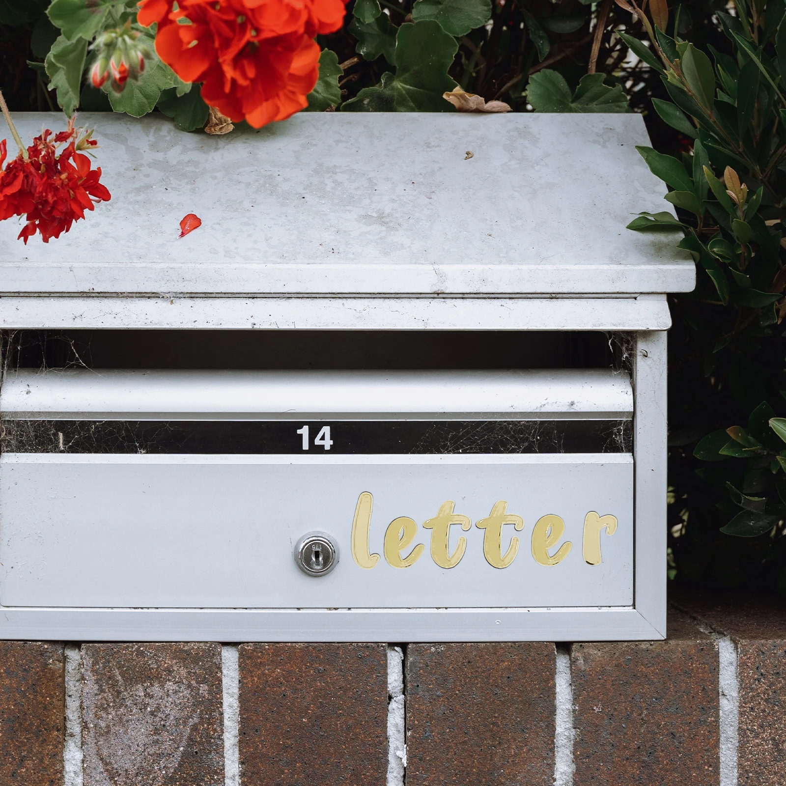 

10 Sheets Alphanumeric Sticker Kit Letters Numbers Mirror Mailbox Scrapbook Doorplate Reflective Easy Use Self Adhesive