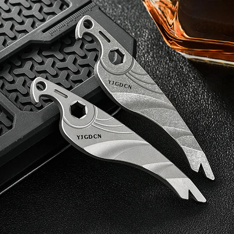 

Titanium alloy crowbar multifunctional EDC crowbar outdoor survival tool mountaineering camping tool