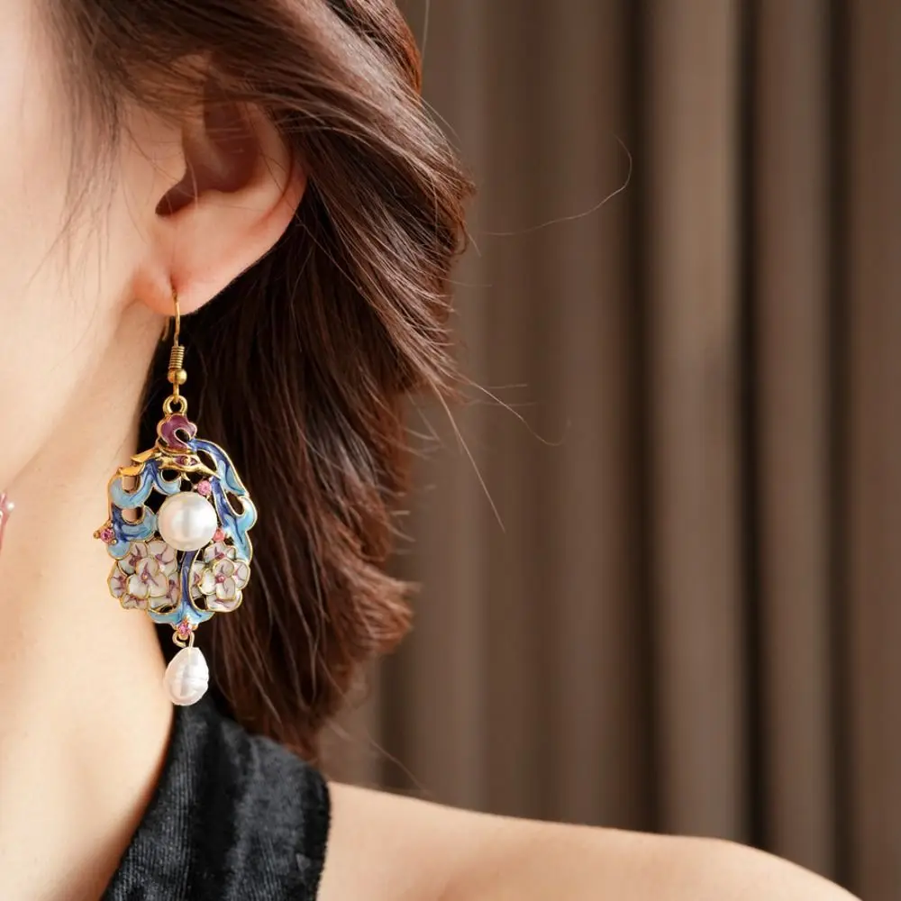 

Exquisite Cloisonne Drop Earrings Flower Pearl Pendant Vintage Earrings Ear Jewelry Accessories Oil Dripping