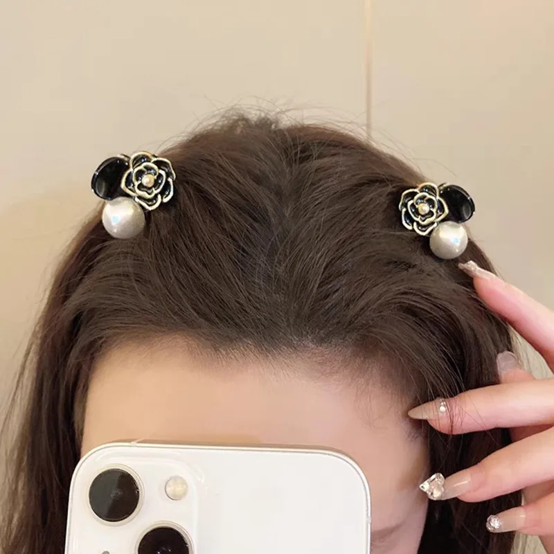 2025 New Arrival Vintage Camellia Pearl Mini Claw Clip for Women Bangs Flyaway Hair Princess Hair Accessories