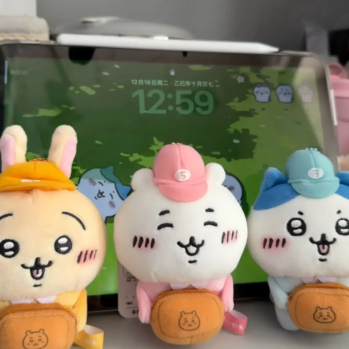 

jiyi Plush Keychain Courier Series Usagi Hachiware Kawaii Mailman Bag Charm Soft Doll Student Gift New Anime Collectible Toy