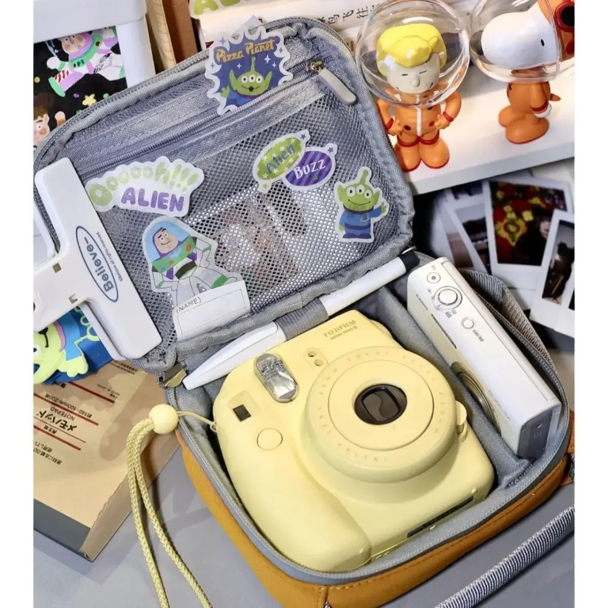 CD storage bag, Polaroid camera bag, cute anti-collision protective case, portable large-capacity camera case storage bag.