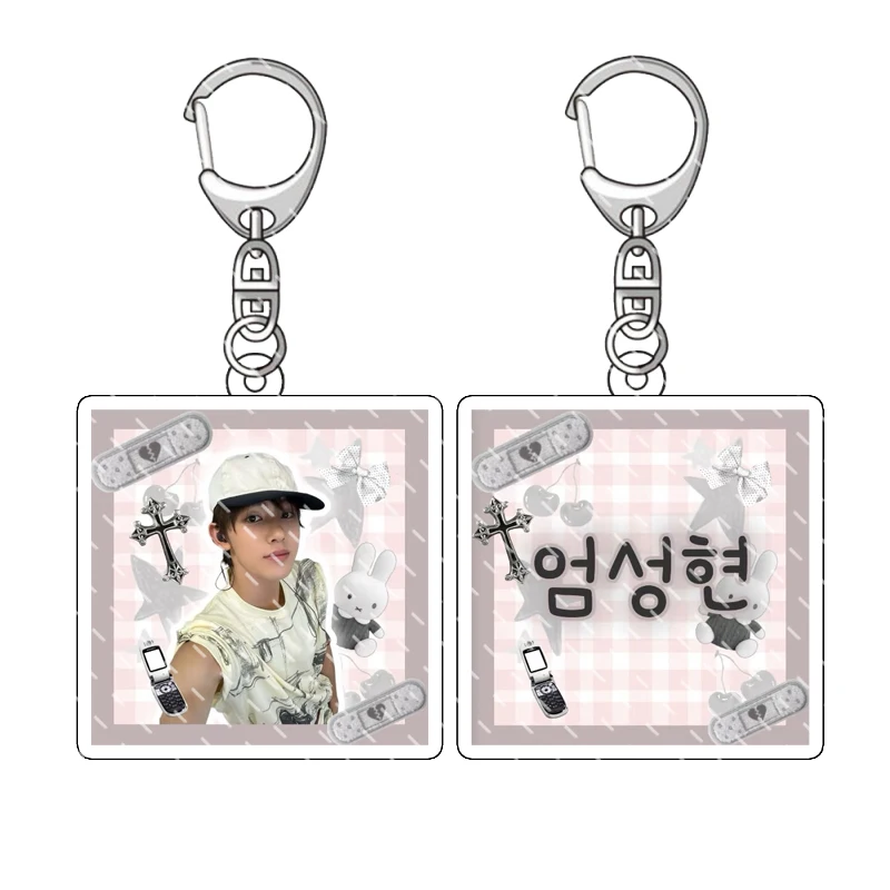 حار مزيج Kpop كورتيس مفتاح سلسلة الاكريليك شخصية الدائمة العلامة التجارية دعوى الغوغاء هالوين عيد الميلاد هدية عيد ميلاد للأطفال #5