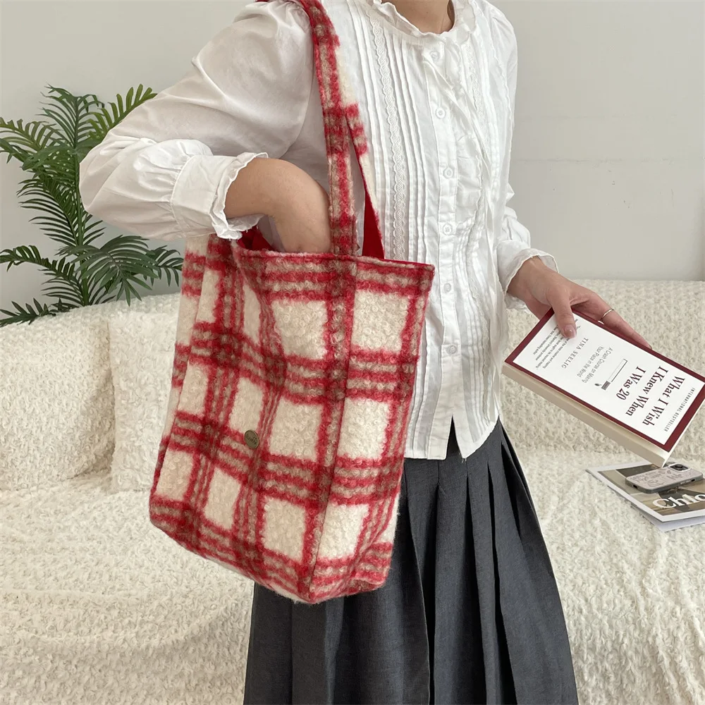 Sac fourre-tout à bandoulière en peluche verticale à carreaux, Style coréen Ins, Double face, Double usage, grande capacité, nouvelle collection automne et hiver
