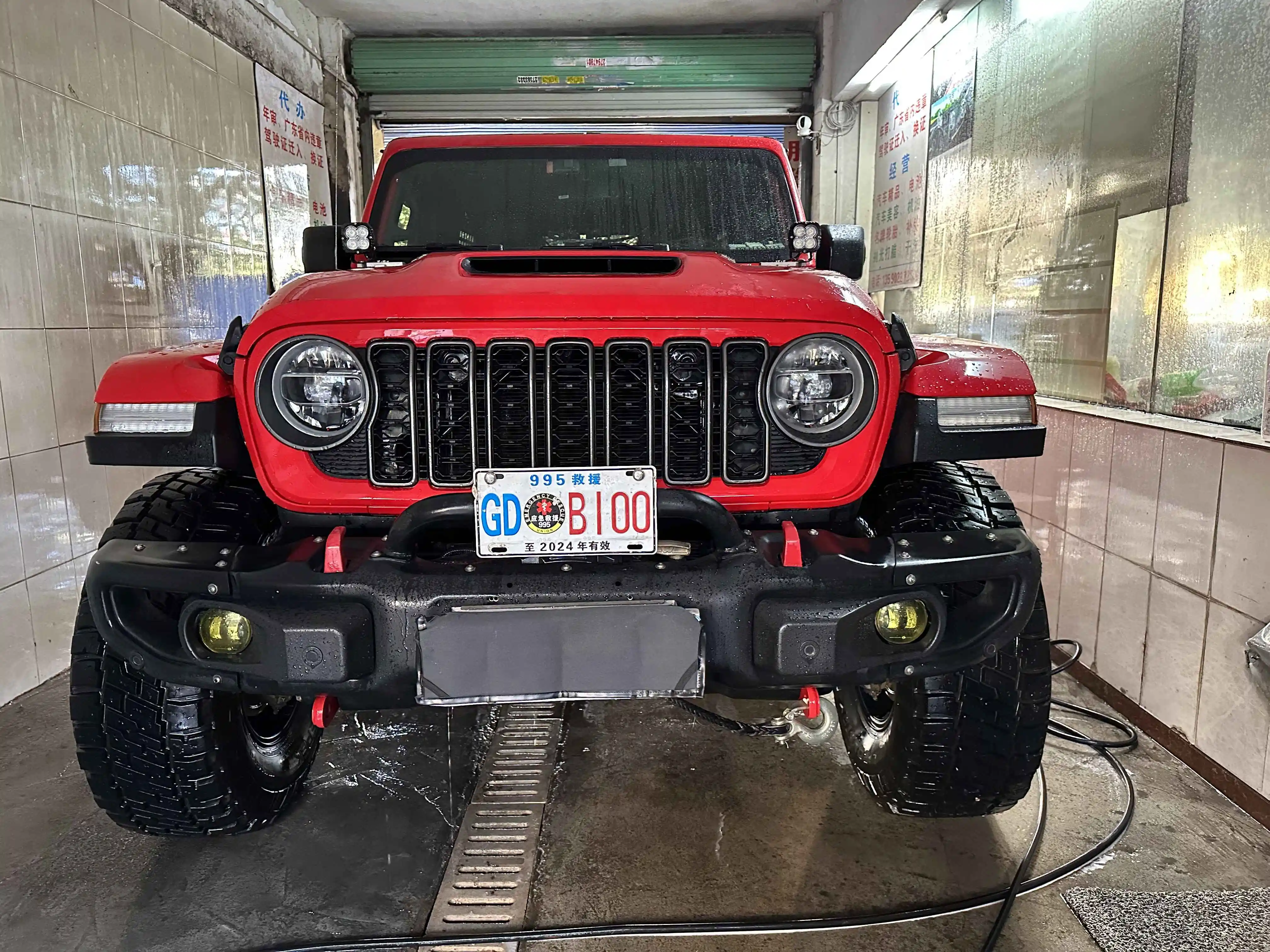 2024 New Design Grill ABS 2024 Style Grille With/No Camera Hole for Jeep Wrangler JL  2018++ Gladiator  JT  JL1300 LantSun