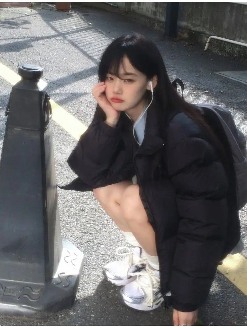 

Элегантные женские пуховики: гибкость, комфорт, свобода движений, полная мобильность, непринужденный дизайн.