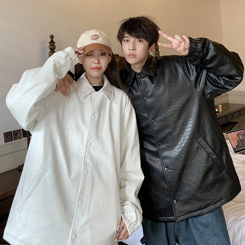 

Новая модная кожаная куртка для мужчин, осенне-зимняя, свободного кроя, повседневная, в студенческом стиле, водонепроницаемая, из полиэфирного волокна