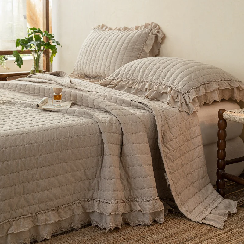 High-End Reversible 100% Cotton Quilt Bedspread Set 3Pcs, Embroidered Lace & Sand Washed, Soft Summer Quilted Duvet Cover 1Pc