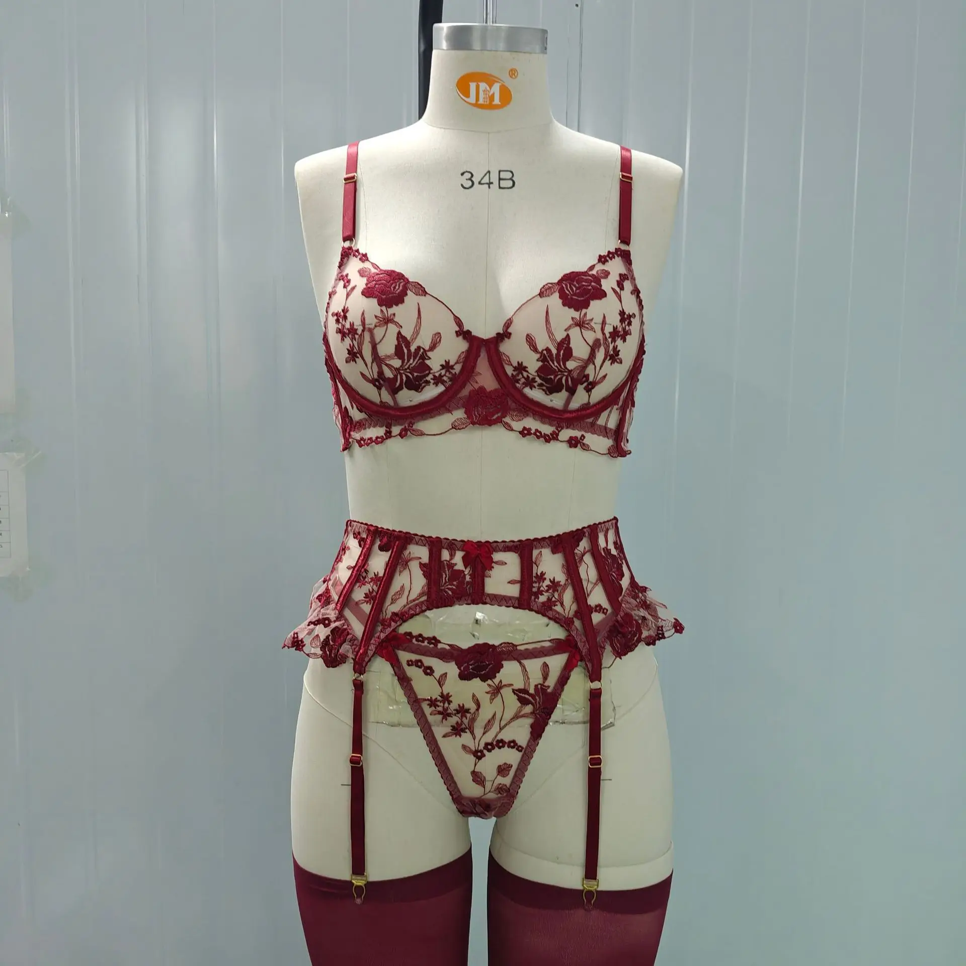 New Fashion Wine-red Floral Embroidered Garter Belt And Stockings With A Bow Women's Lingerie Set MAMZ