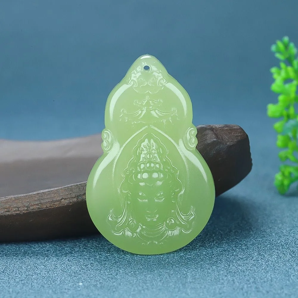 

Xinjiang natural Hetian sapphire outer Mongolian material gourd Guanyin hanging men's models