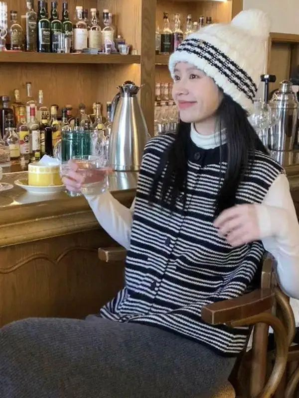 

Осенне-зимний вязаный жилет для женщин, свободный крой, в полоску, с цветовыми блоками, дышащий, с круглым вырезом