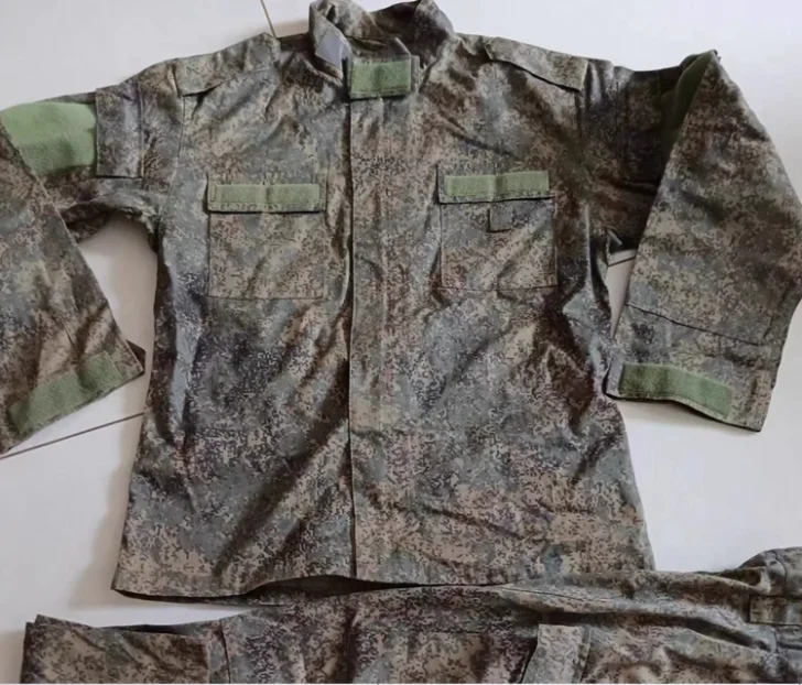 Production originale russe 2023 d'uniforme d'entraînement EMR Little Green Man VKBO