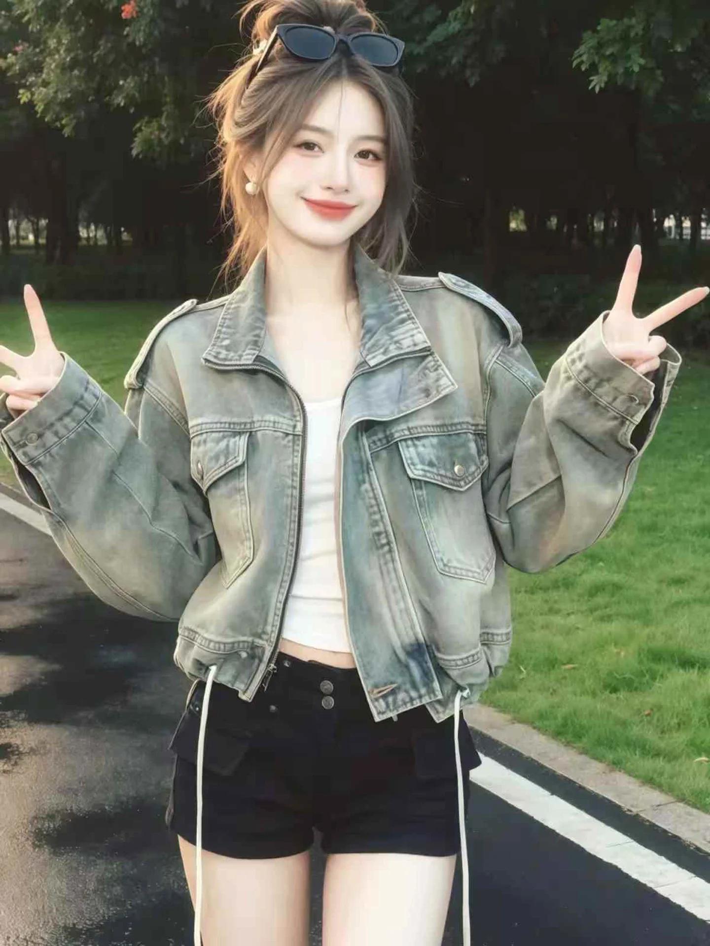 Retro American Motorcycle Style Zipper Denim Jacket Women's Short Gradient Color Fashionable Workwear Jacket Top