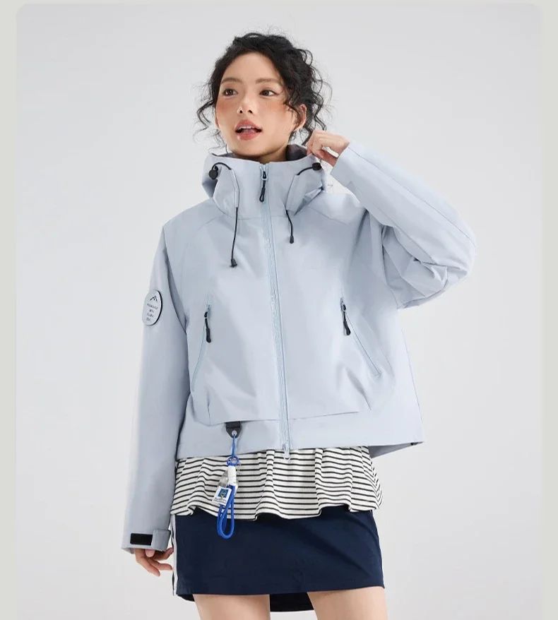 Leichte Winddichte und Wasserdichte Wanderjacke für Damen - Schlanke Passform Kurze Kapuzenjacke mit Lotusblatt-Technologie für Outdoor-Abenteuer – Detail 3