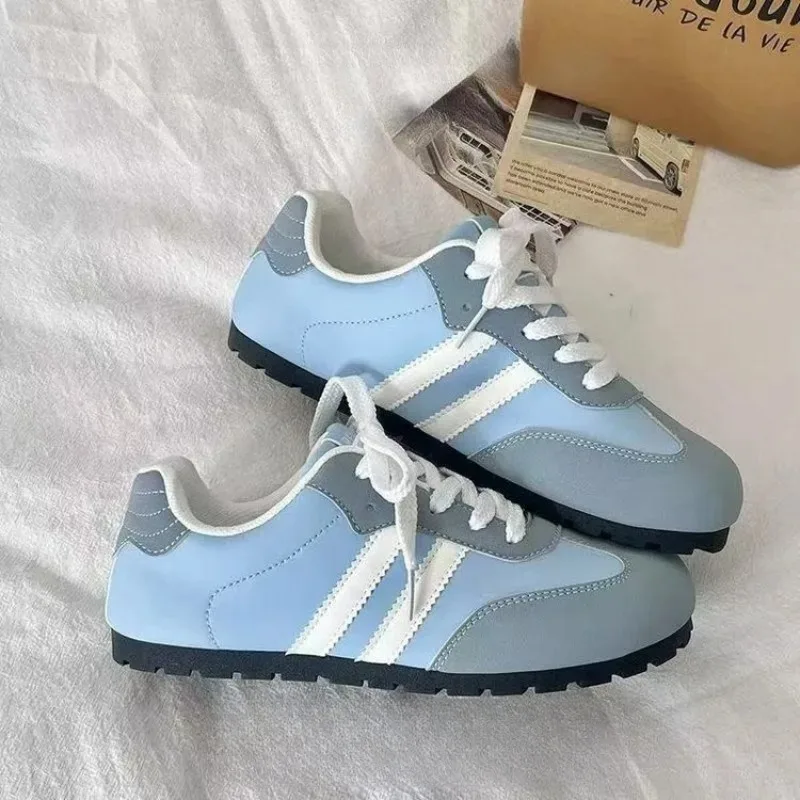 Zapatos informales versátiles para mujer, calzado de fondo suave de estilo universitario de verano de Color puro para adultos, zapatillas cómodas para mujer