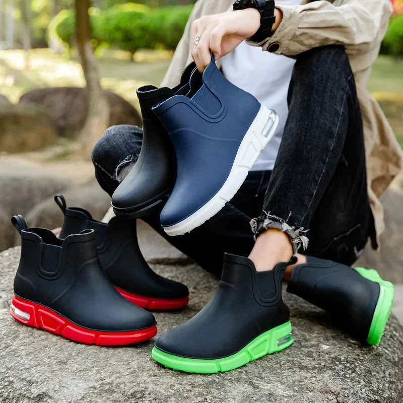 Botas de lluvia antideslizantes a la moda para hombre, botas de lluvia cortas resistentes al desgaste, impermeables, de tubo bajo, para cocina, lavado de coches, trabajo de pesca, zapatos con cubierta de goma