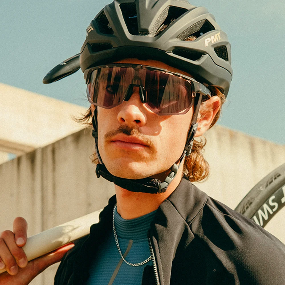 خوذة ركوب الدراجات PMT MIPS، خوذة أمان للدراجات على الطرق والجبال للرجال والنساء، تصميم برق أنيق