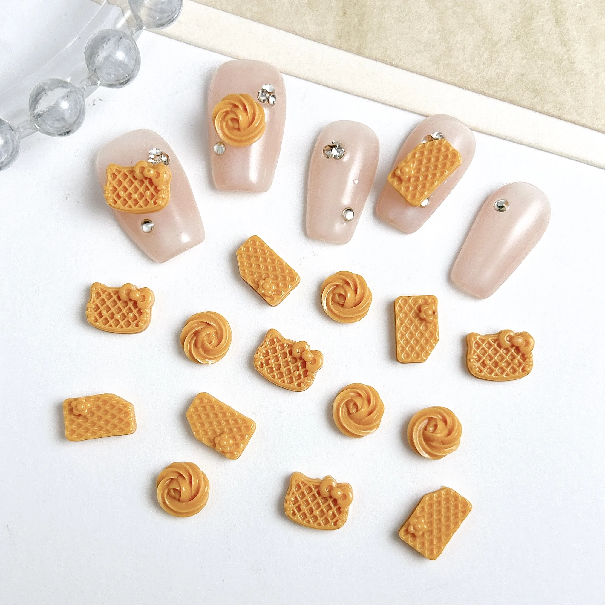 30 pièces créatif simulé fleur bourgeon Biscuits ongles breloques mignon lumineux tête de chat cranté Biscuits résine Nail Art décorations bricolage