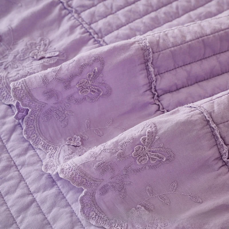 

French Lace Cotton Quilted Bedspread 3-Piece Set – Luxury Solid Color Quilt for All Seasons, Soft Breathable Home Textile