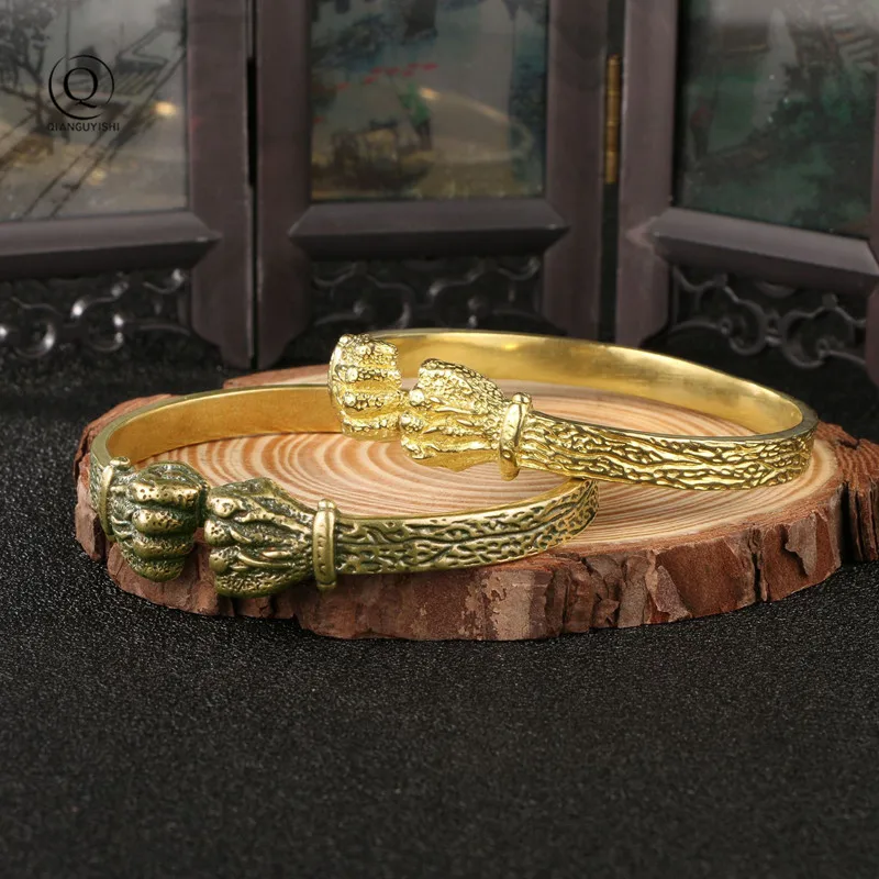 Punk Brass Fist power Buddha hand Bangles Bracelet for Men Jewelry Fashion Accessories Retro Solid Copper Cuff Bracelets Women