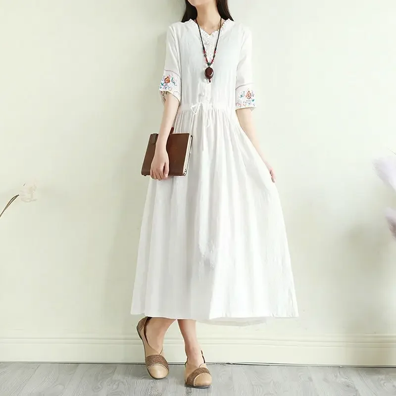 Artistic Embroidery Mid-sleeve Full Skirt Dress Women's Jacquard Cotton and Linen
