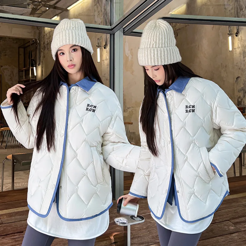 패션 새로운 가을 겨울 경량 얇은 다운 코튼 패딩 자켓 짧은 코트 대비 색 옷깃 마름모꼴 편지 루즈 탑