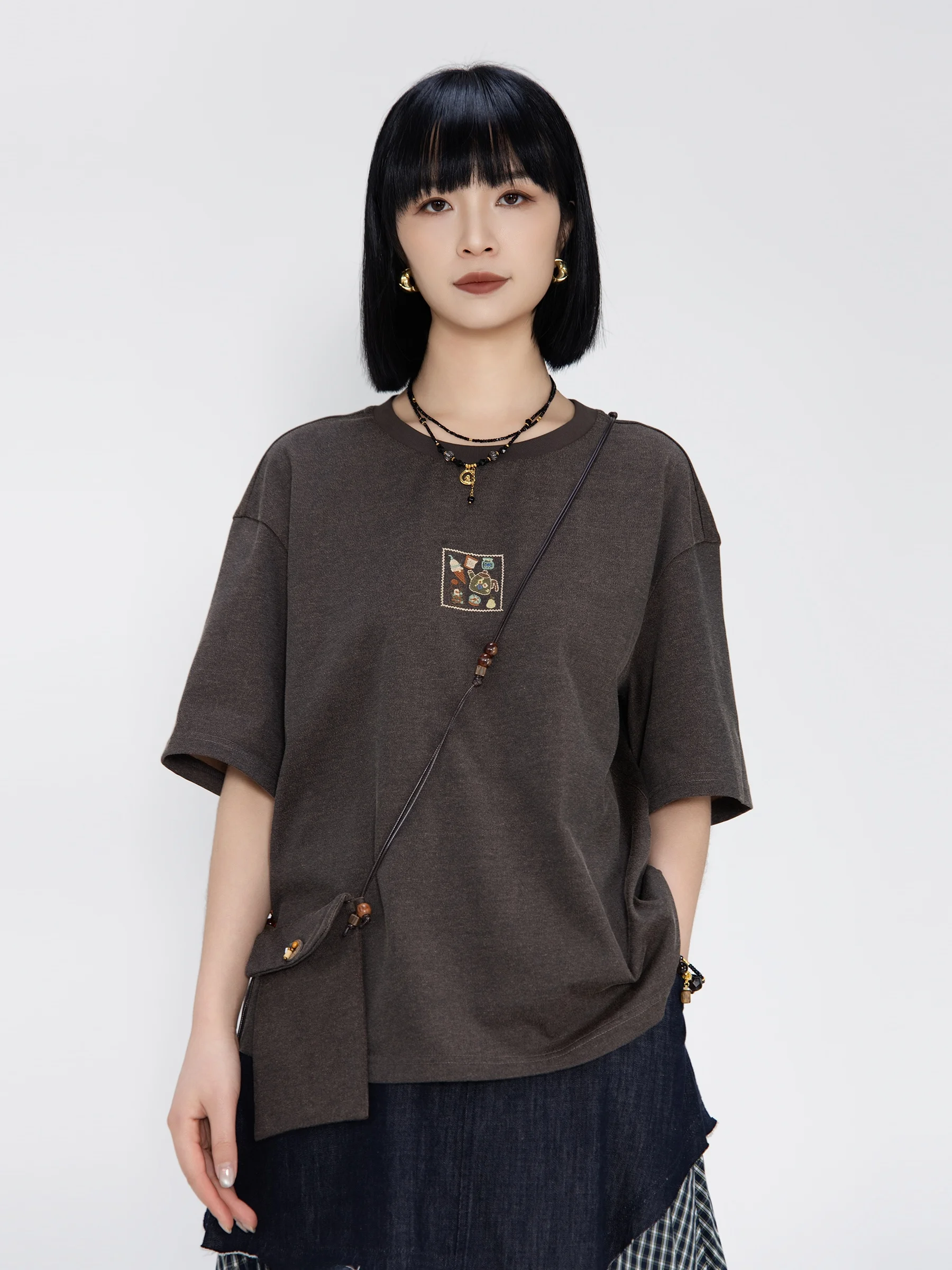 

Loose round Neck Short Sleeve T-Shirt Women's Embroidered Top with Bag Bookru Flower Artist 2026 Spring Summer New Arrival