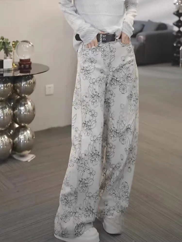 

2025 Summer Women's Gentle and Elegant Floral Print Loose Straight Denim Pants Vintage High-waisted Wide Leg Jeans