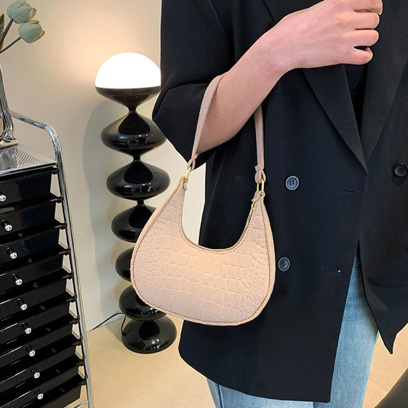 Bolso de hombro con forma de luna para mujer, monederos de fieltro, accesorios de tendencia