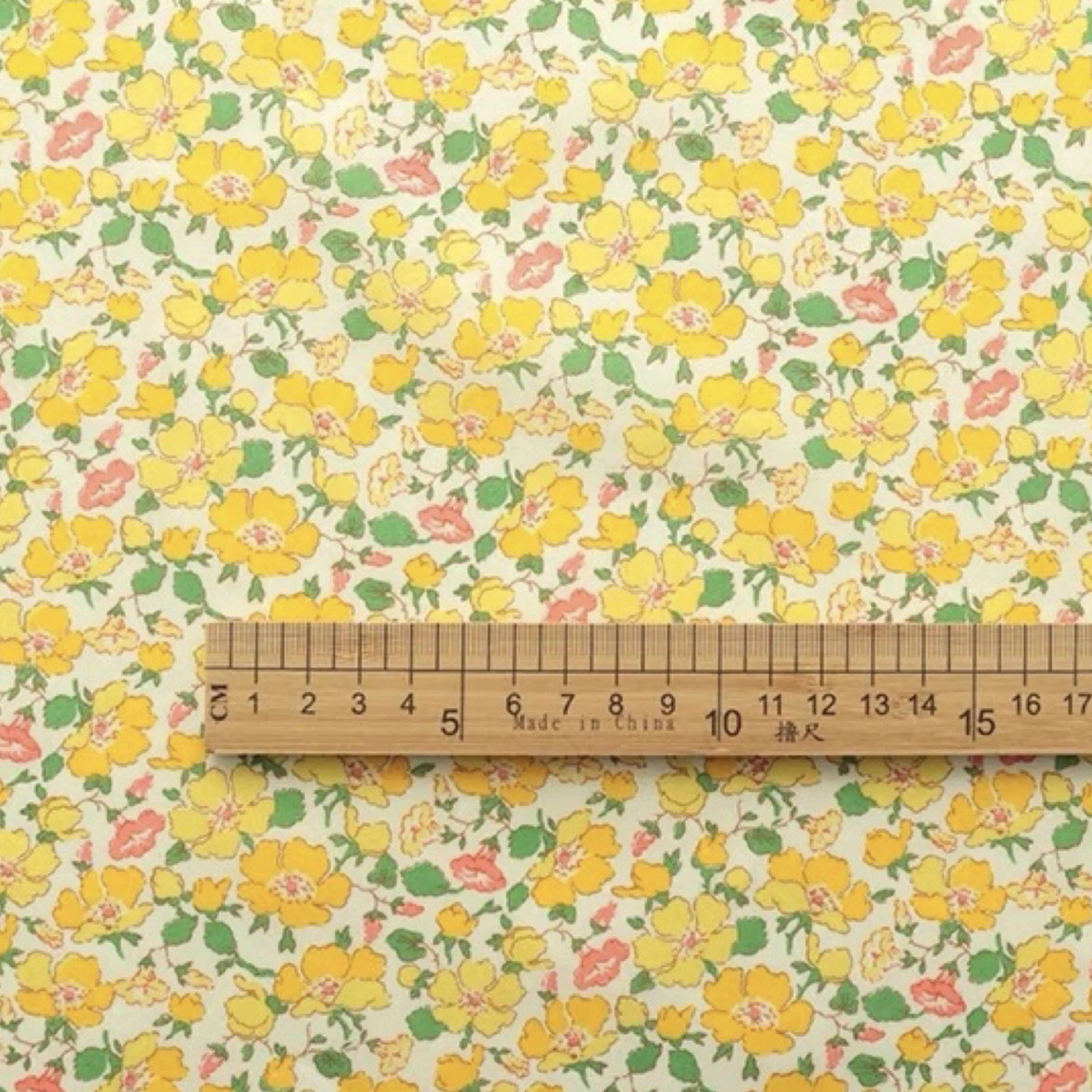 High Quality Charming Vintage Style Multihued Floral Printed Cotton Fabric Great for Sewing Blouses Skirts and Handmade Artworks