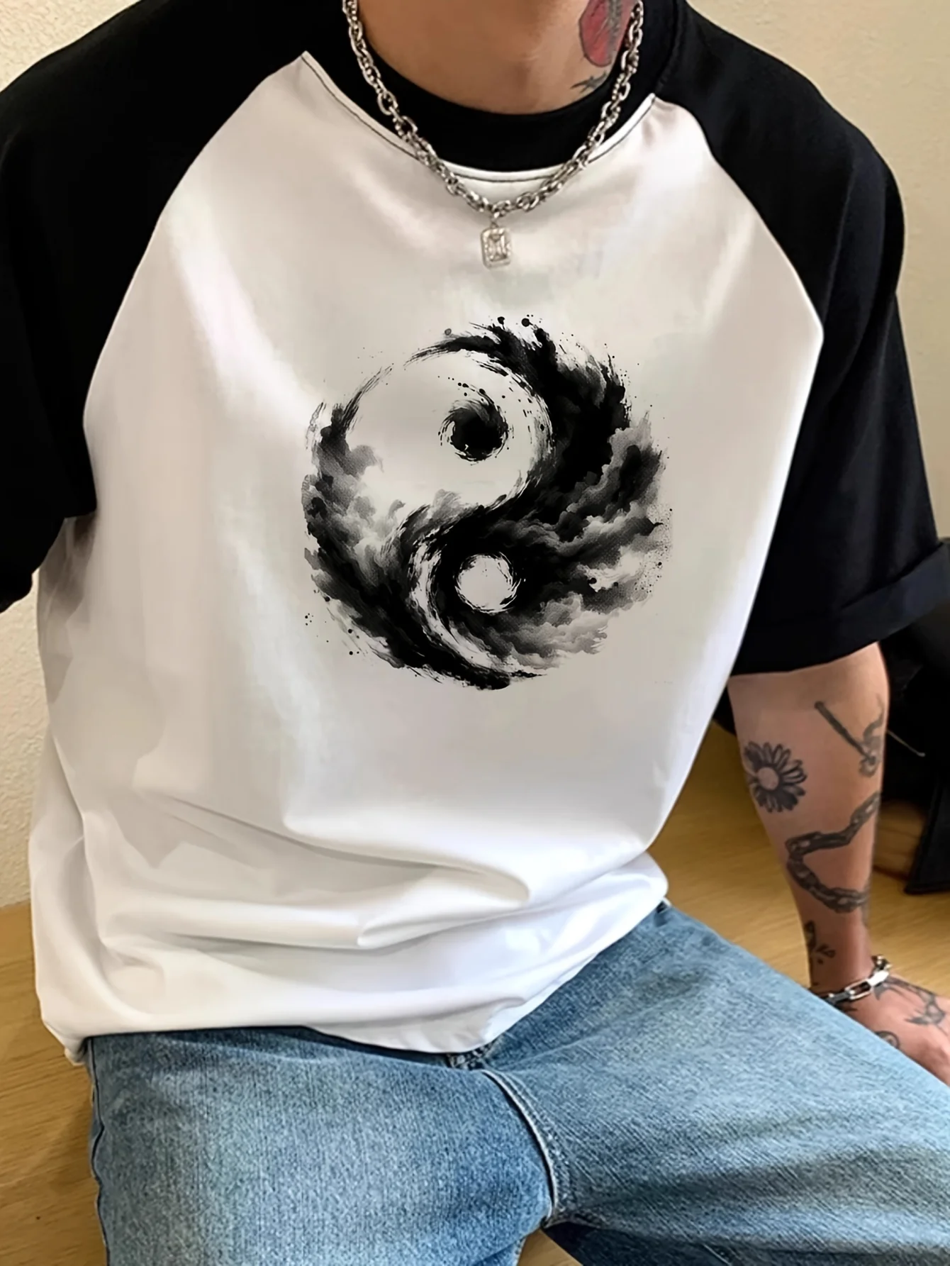 Retro Raglan Short Sleeve T-Shirt 2026 Summer New Color Block Raglan Sleeve Top for Daily Outings Casual Sports Top Round Neck Printed Shirt